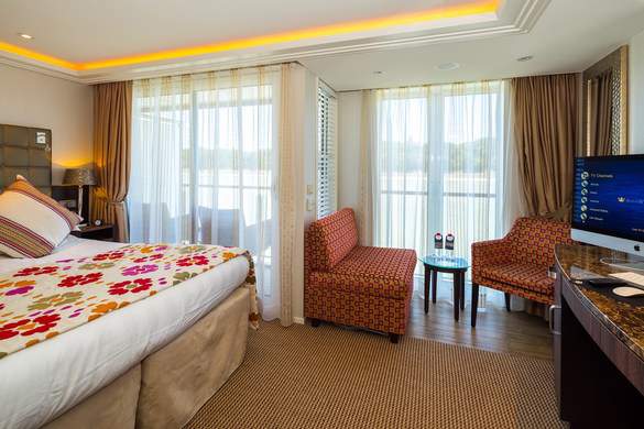 AmaWaterways AmaLea Accommodation Category AA 3.jpg